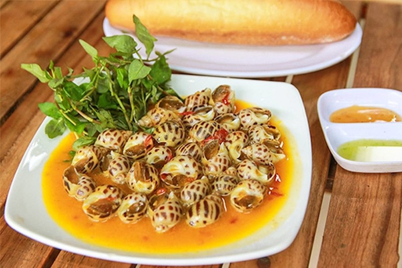 Ốc hương sốt trứng muối
