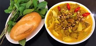 Thỏ xào lăn + bánh mì