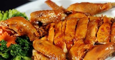 Gà hấp mắm nhĩ + xôi
