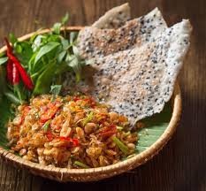 Tép đồng xúc bánh đa