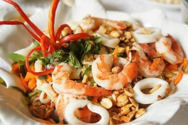 Gỏi hải sản